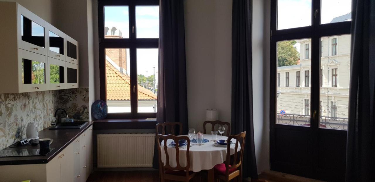 Astronomiczny Apartament , Mieszkanie 2 Pokojowe. Parking. Stary Toruń Dış mekan fotoğraf