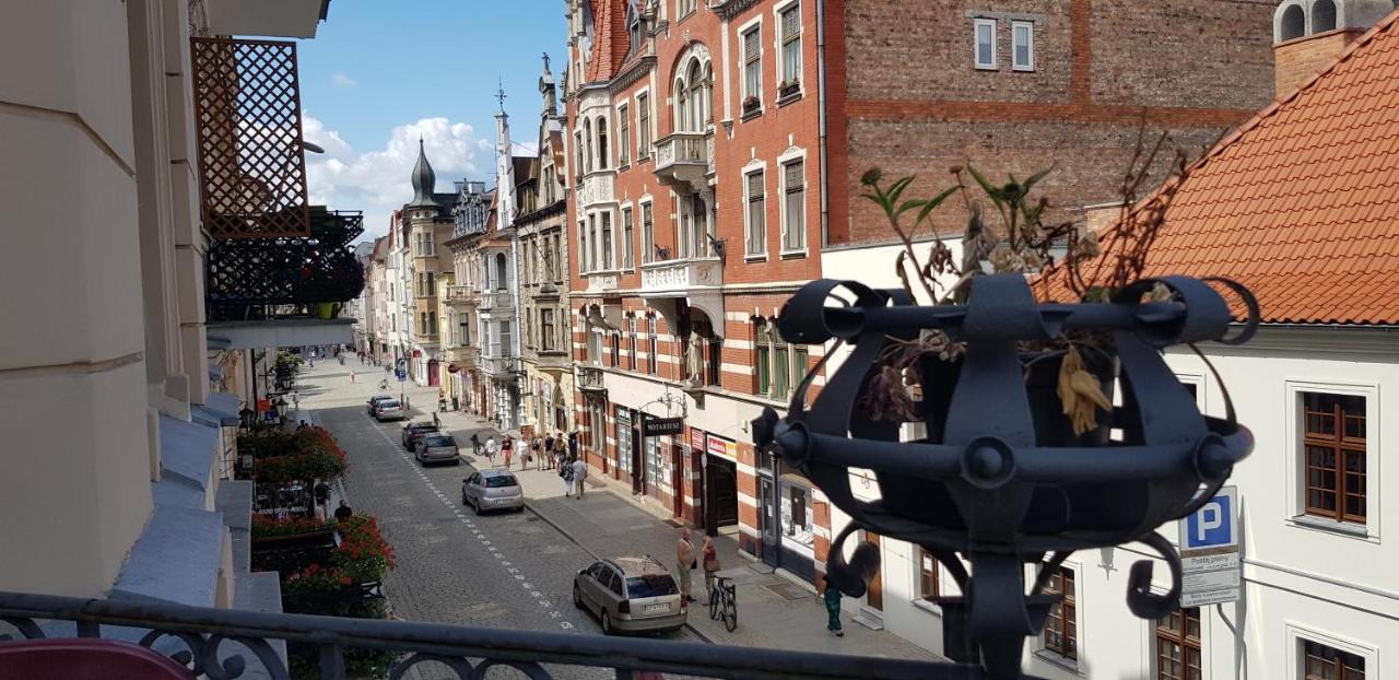 Astronomiczny Apartament , Mieszkanie 2 Pokojowe. Parking. Stary Toruń Dış mekan fotoğraf