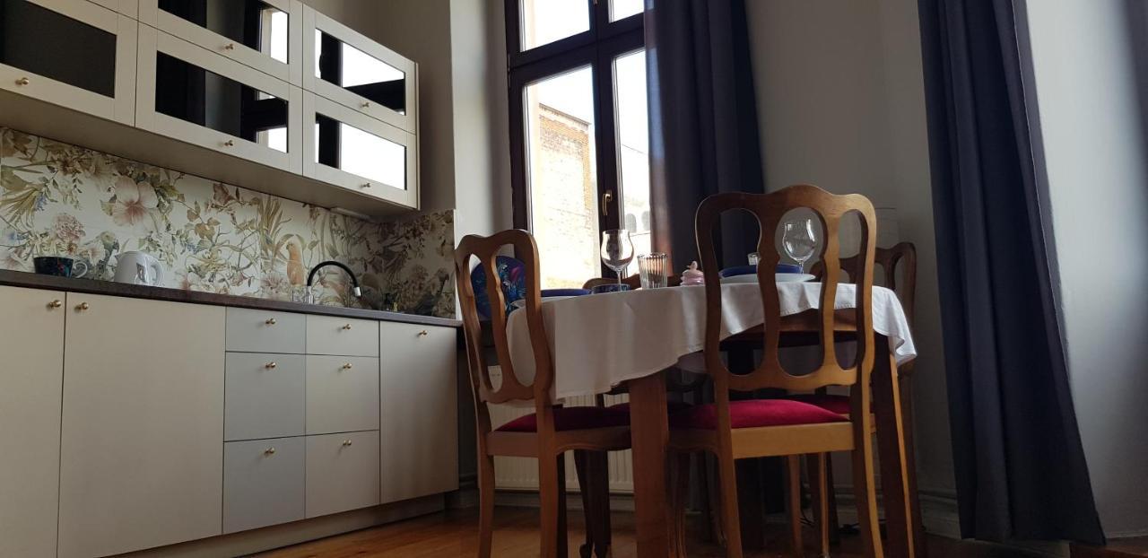 Astronomiczny Apartament , Mieszkanie 2 Pokojowe. Parking. Stary Toruń Dış mekan fotoğraf