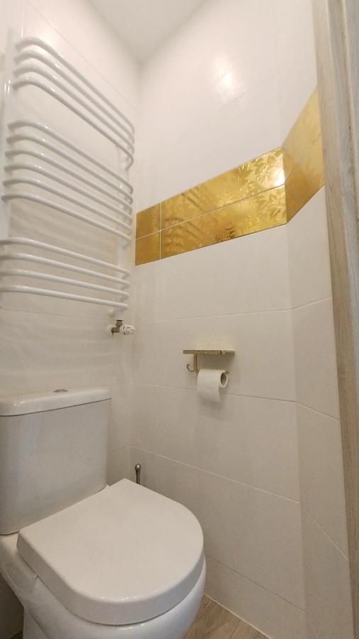 Astronomiczny Apartament , Mieszkanie 2 Pokojowe. Parking. Stary Toruń Dış mekan fotoğraf