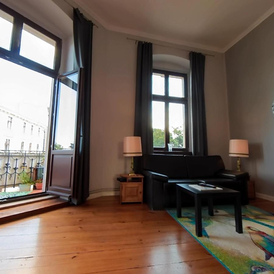 Astronomiczny Apartament , Mieszkanie 2 Pokojowe. Parking. Stary Toruń Dış mekan fotoğraf